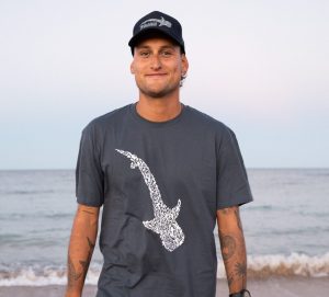 Men's Little Shark Big Shark Tee