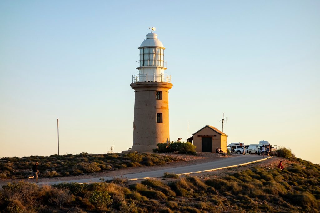 Walk to the Vlamingh Lighthouse