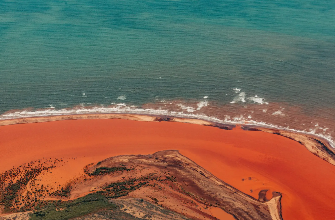 Traditional Custodians of Ningaloo and Exmouth Ningaloo landscape representing the Traditional Custodians of the Exmouth region